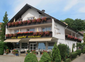 Отель Hotel & Restaurant Kaiserhof  Бад-Беллинген